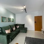 Apto Aconchegante C/ Wifi, Smartv E Piscina